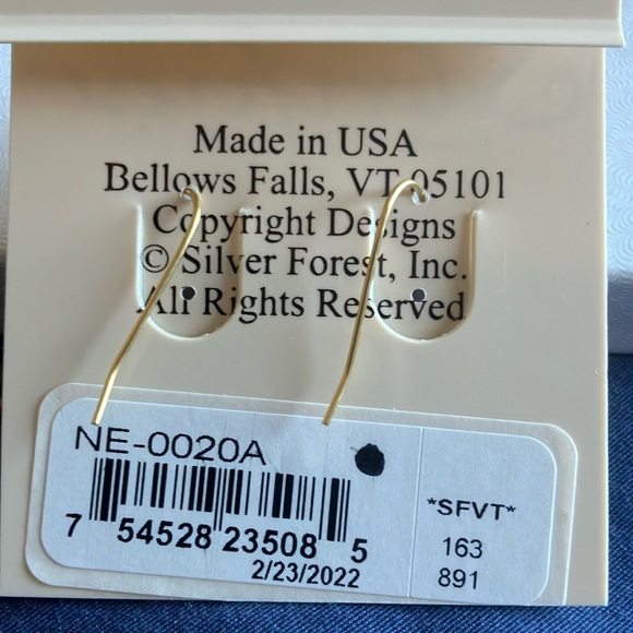 Silver Forest Earrings - Never Worn with Tags - Picture 2 of 3